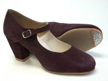 1681 Sevilla in hunting (suede) w/nails Sizes 2.5 - 9.5