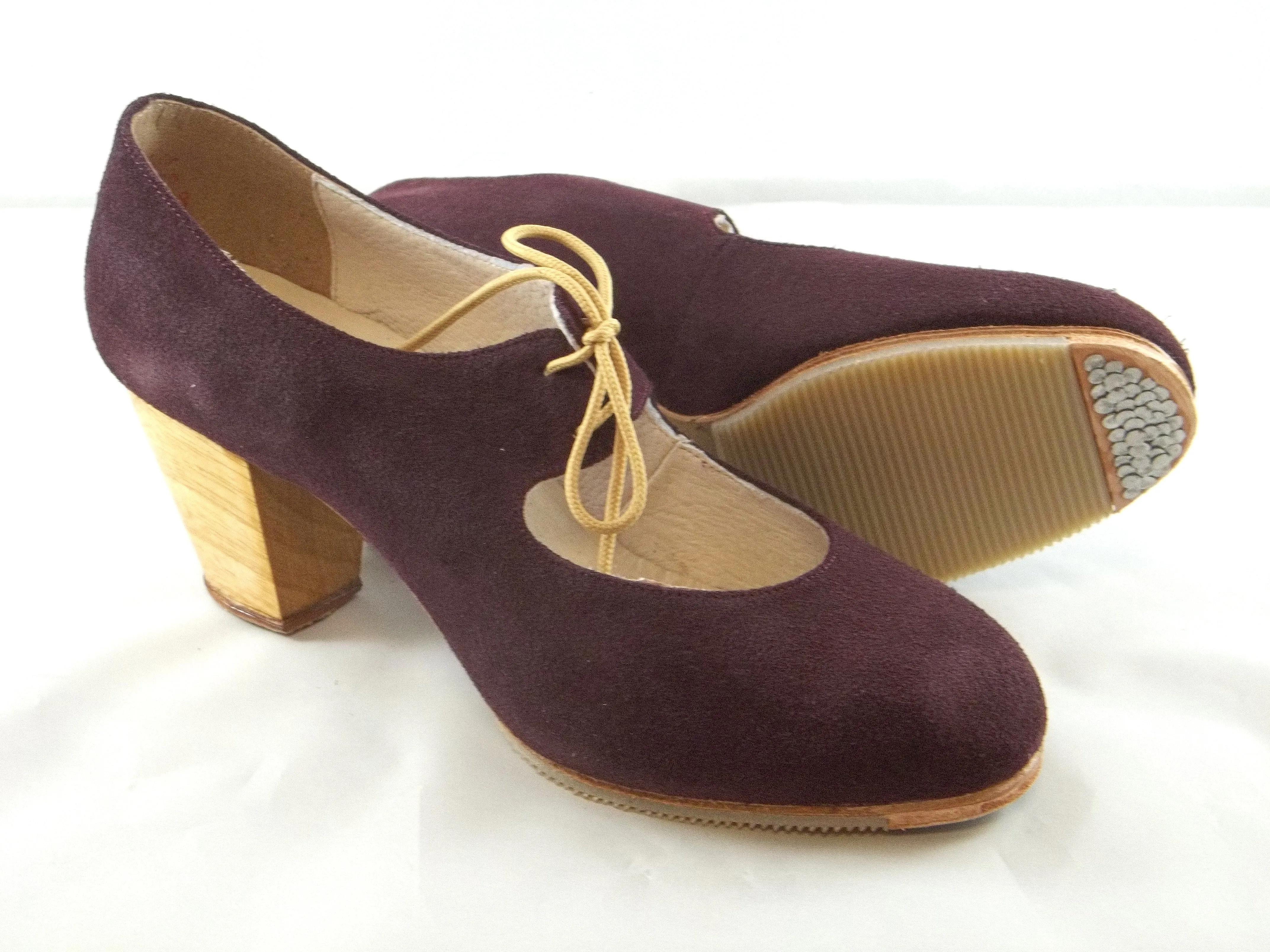 7000 Andalucia in Hunting w/nails Sizes 10 - 11.5/12