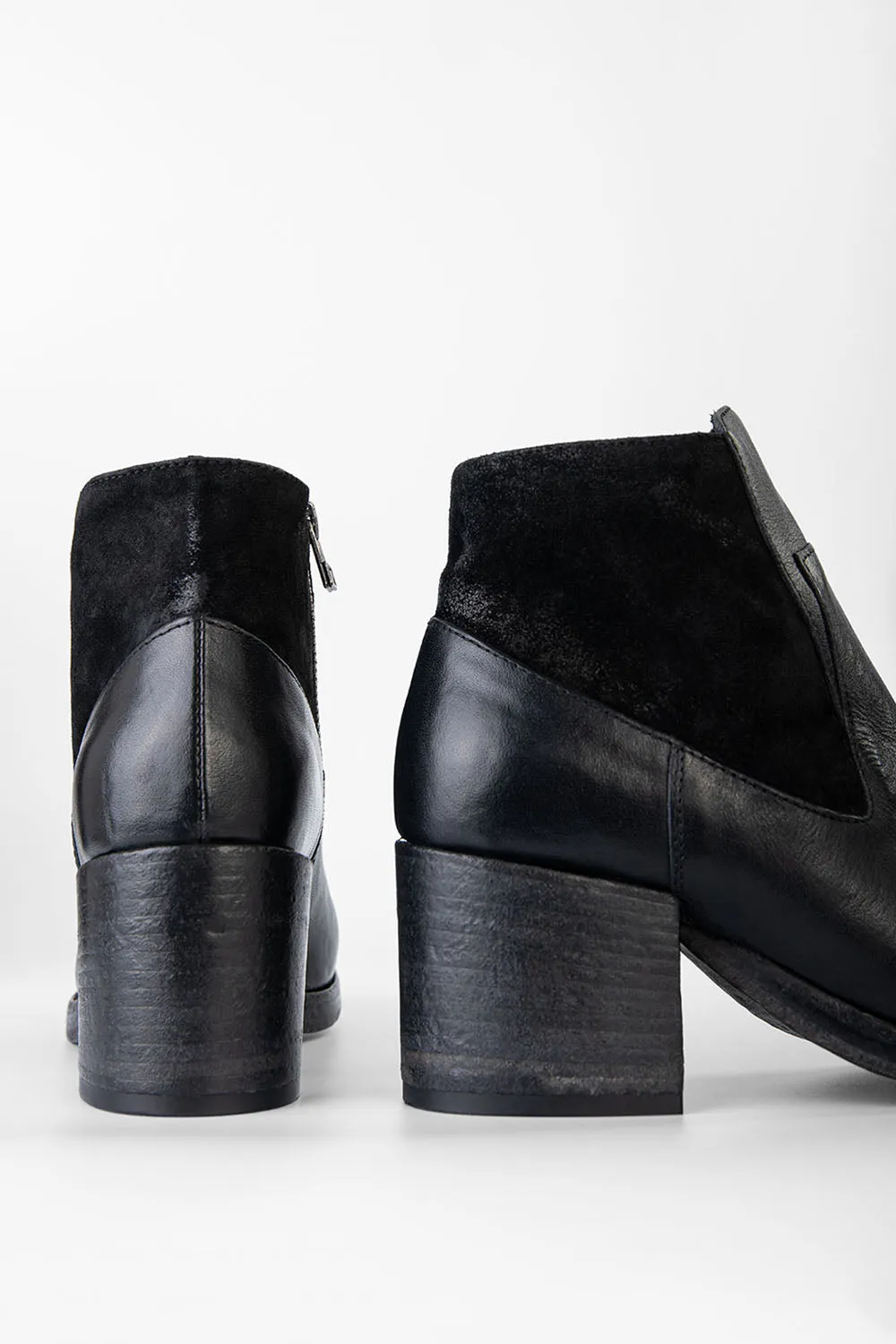 BERKELEY charcoal-black mid heel low boots.