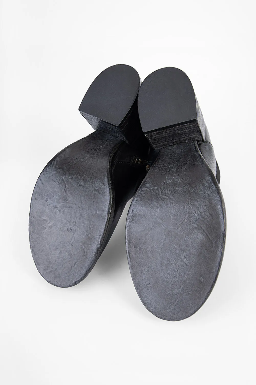 BERKELEY charcoal-black mid heel low boots.