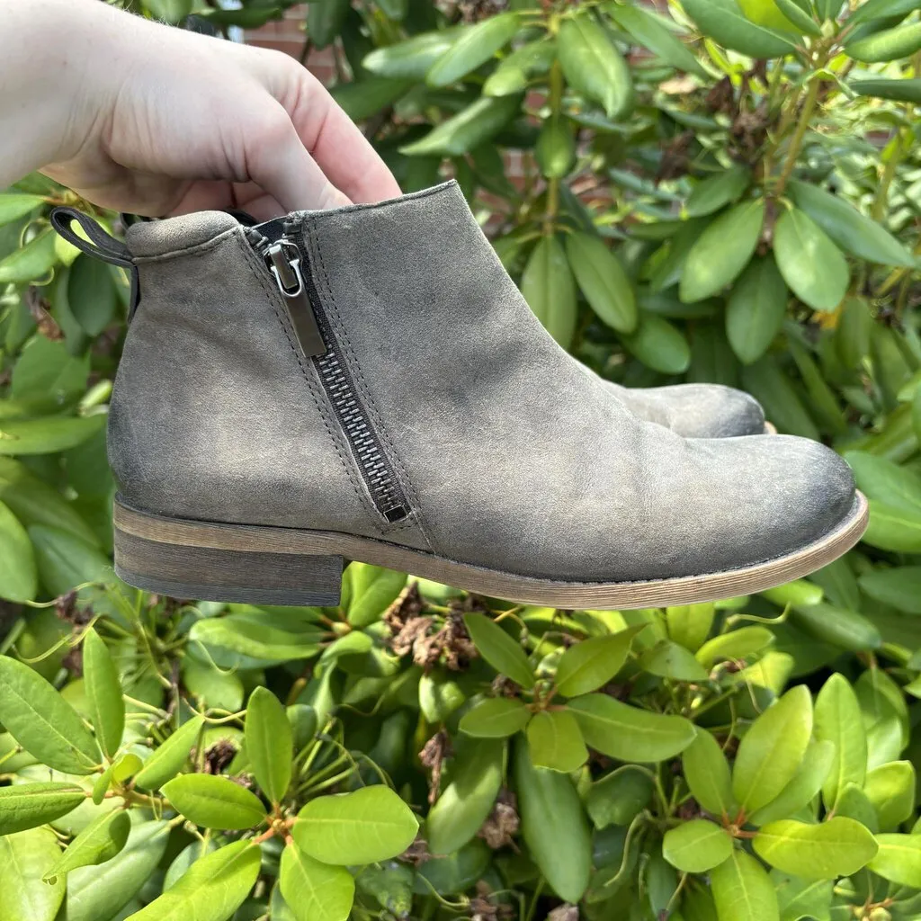 Franco Sarto Keegan Oiled Leather Ankle Boots - Size 7